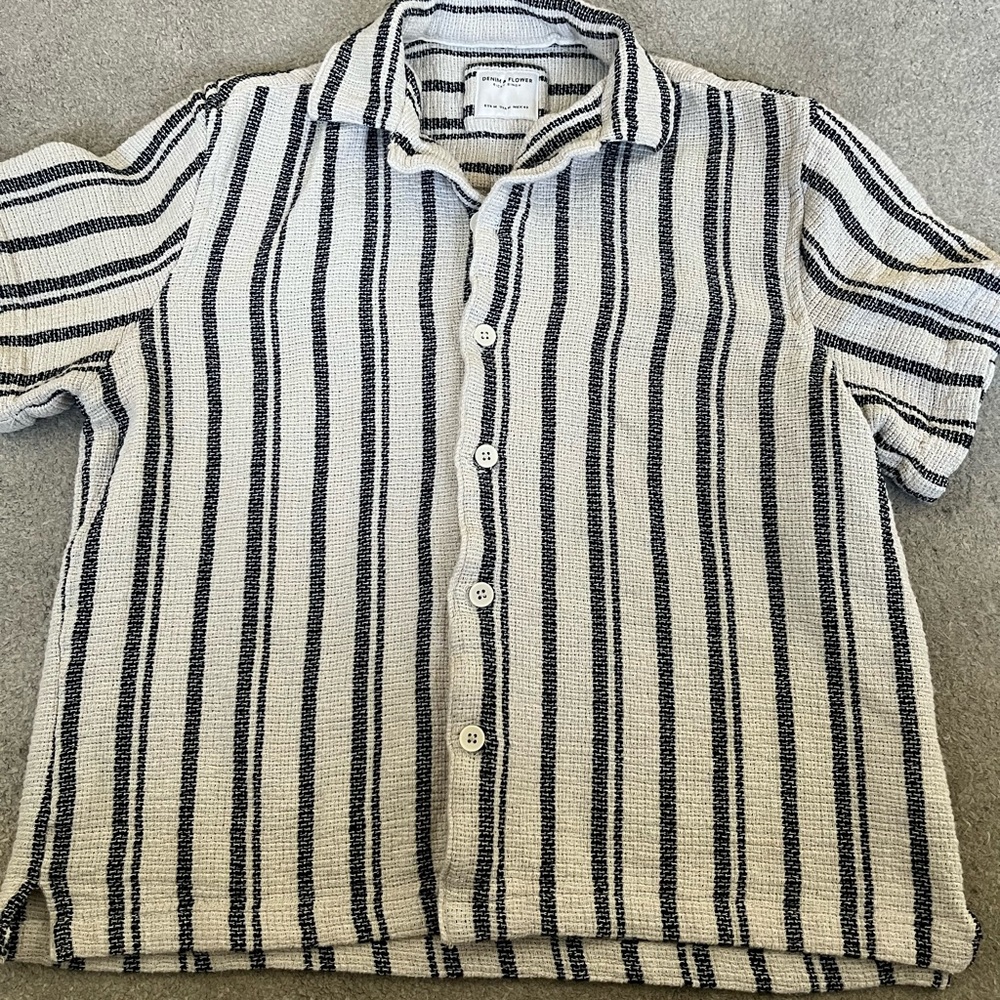 Denim & Flower Cream and Black Striped Short-Sleeve Button-Down Shirt